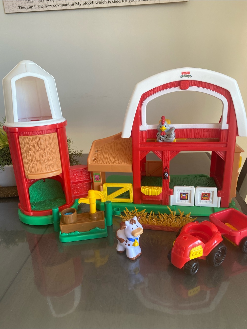 Fisher Price Little People Farmyard Barn Figurine Toys